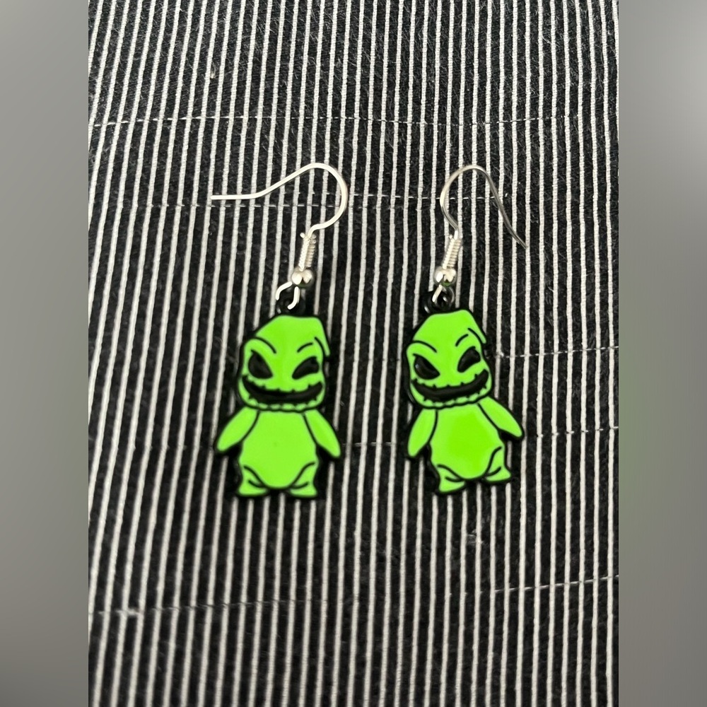 Oggie-Boogie earrings